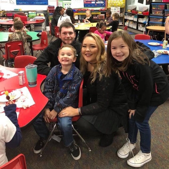 Hey Y’all!!! Roxanne here, you’re new Poshmarker! - Picture 4 of 8